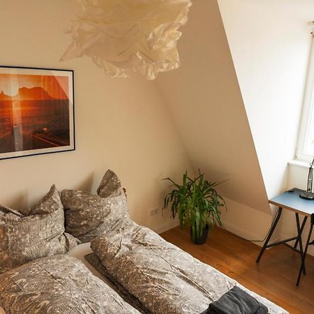 Woelkchen - Wohnung Mit Balkon, Holzdielen & Tv Bremerhaven Esterno foto