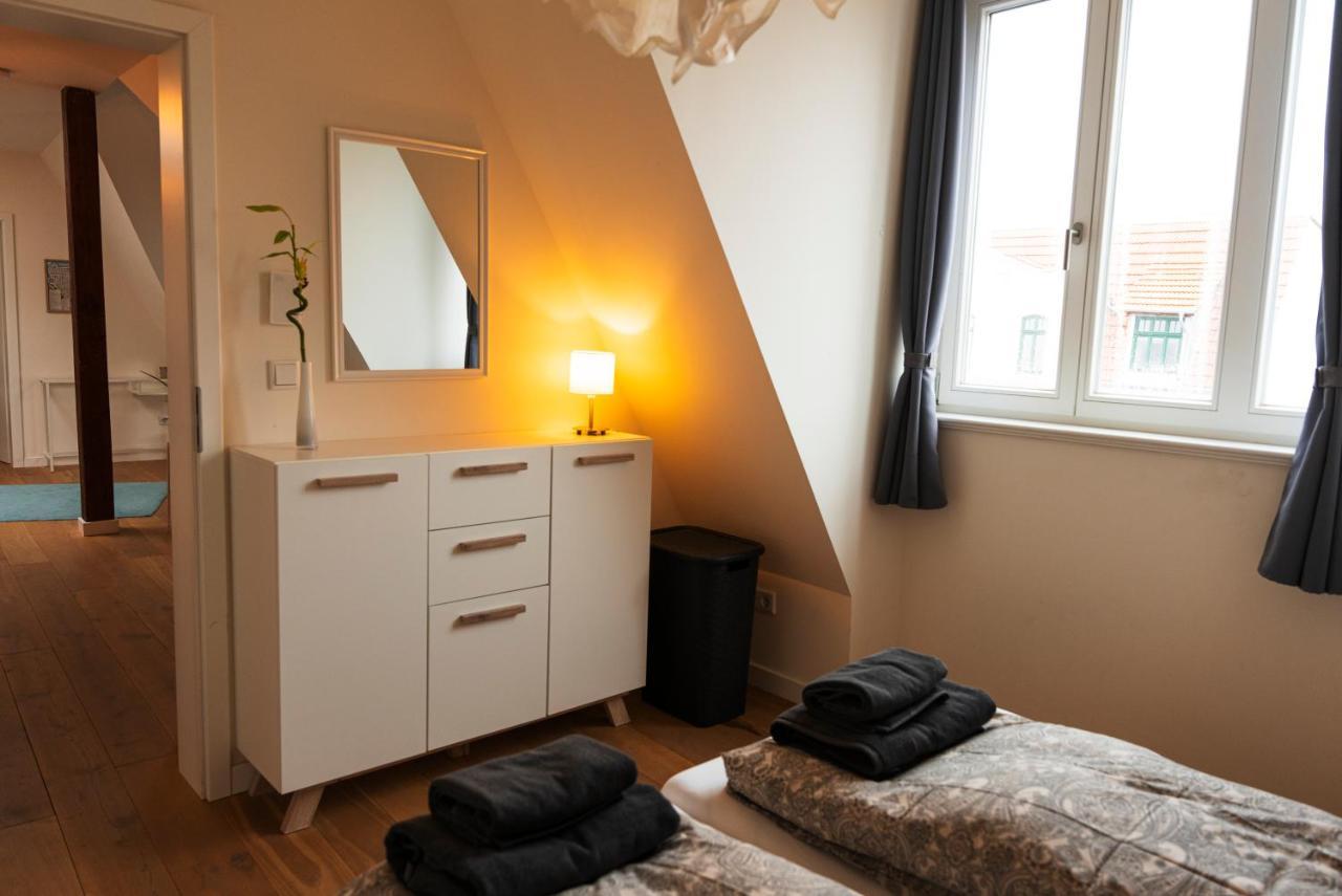 Woelkchen - Wohnung Mit Balkon, Holzdielen & Tv Bremerhaven Esterno foto